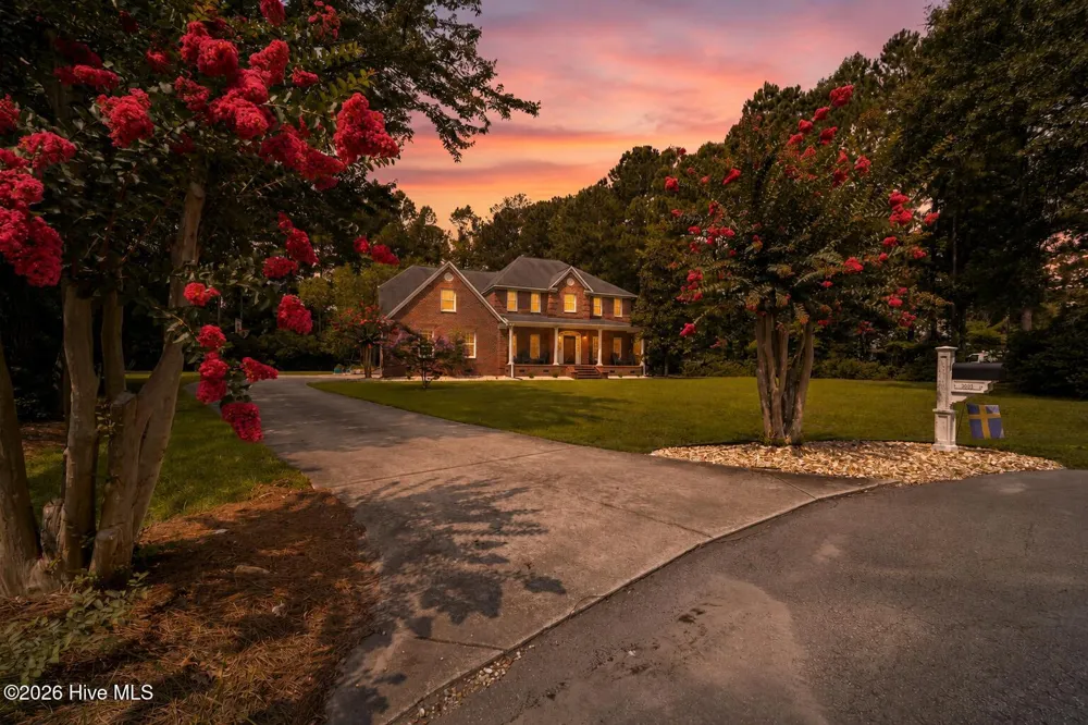 2003 Grenville Court Trent Woods, NC 28562