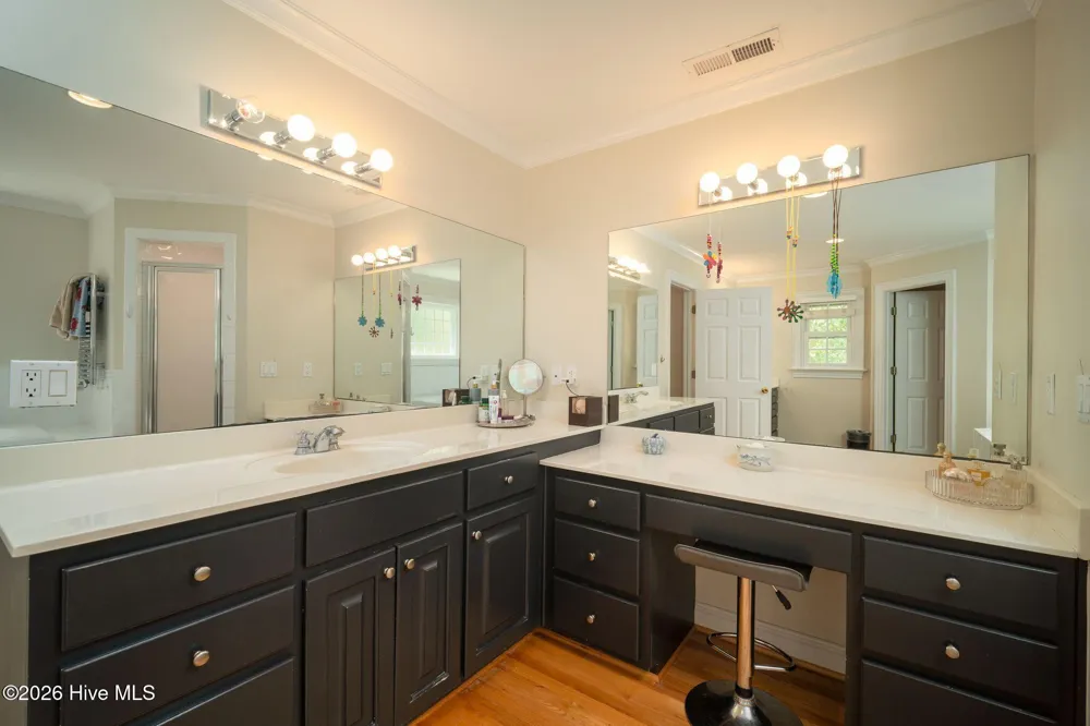 2003 Grenville Court Trent Woods, NC 28562