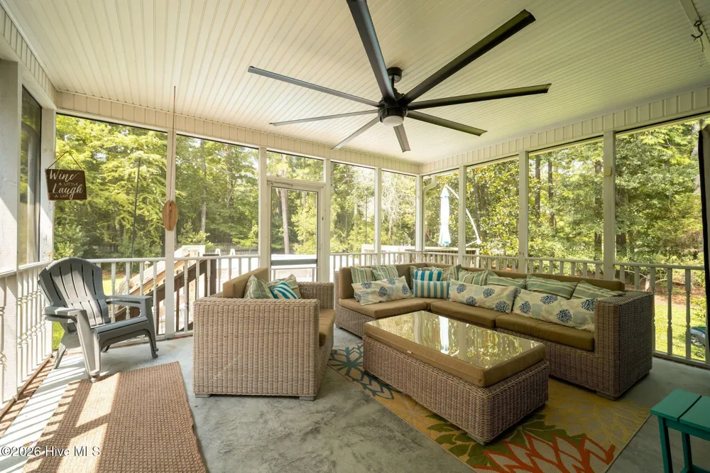 2003 Grenville Court Trent Woods, NC 28562