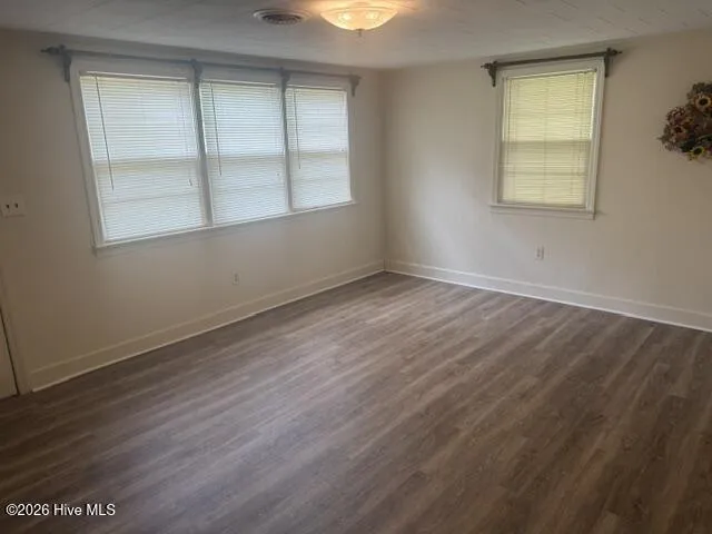 507 E 3rd Avenue Chadbourn, NC 28431