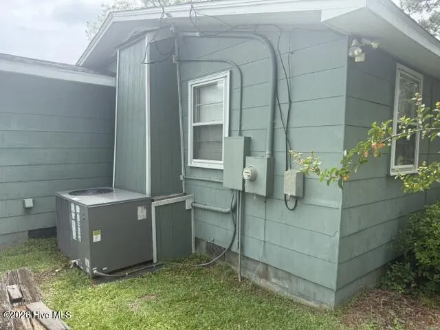 507 E 3rd Avenue Chadbourn, NC 28431
