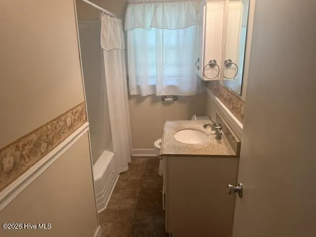 507 E 3rd Avenue Chadbourn, NC 28431