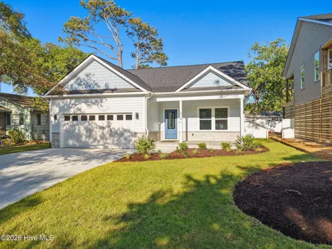 214 NE 38th Street