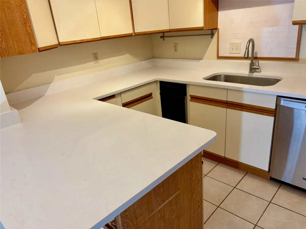 1830 Veranda Drive West Columbia, TX 77486