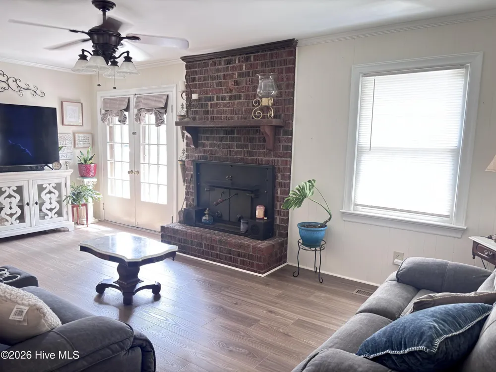 247 Vaughans Creek Road Murfreesboro, NC 27855