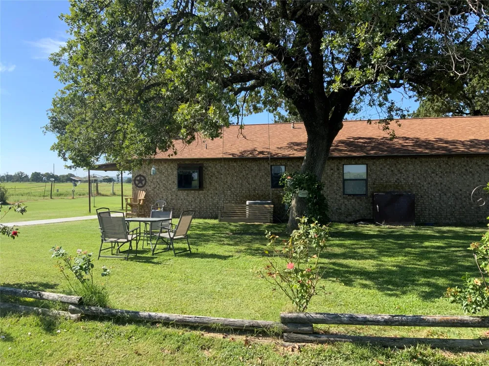 600 County Road 107 Sidney, TX 76474