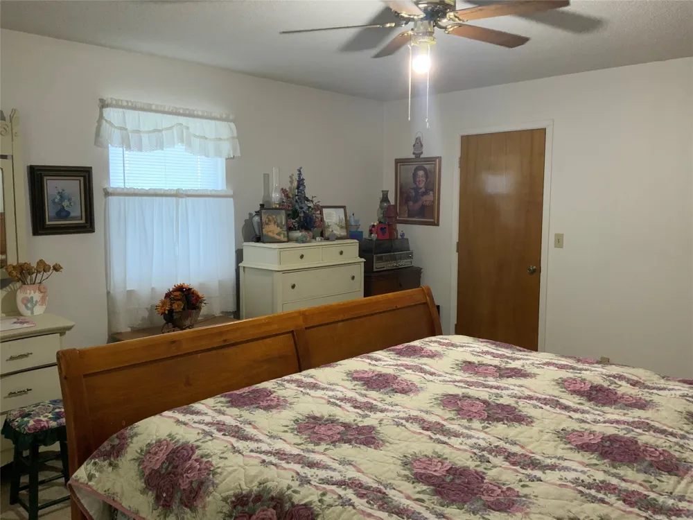 600 County Road 107 Sidney, TX 76474