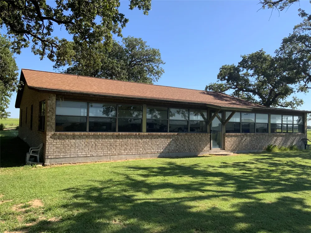 600 County Road 107 Sidney, TX 76474