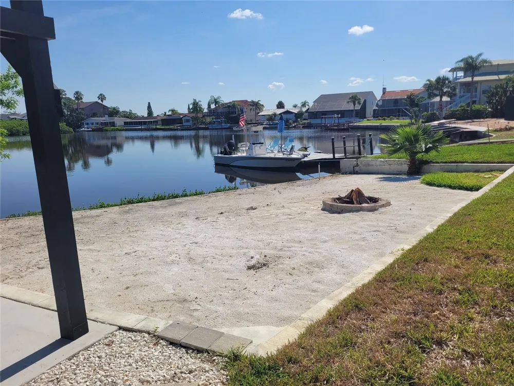 5717 SEABREEZE DRIVE Port Richey, FL 34668