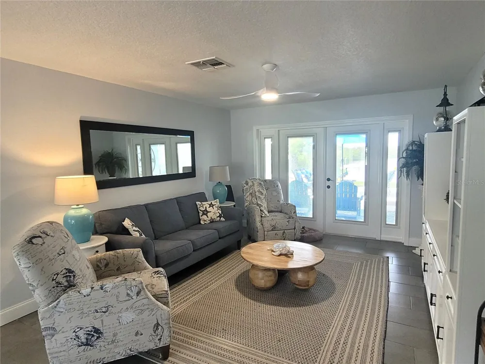 5717 SEABREEZE DRIVE Port Richey, FL 34668