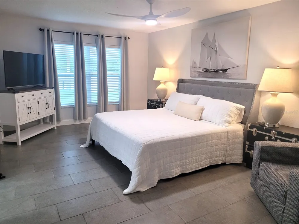 5717 SEABREEZE DRIVE Port Richey, FL 34668