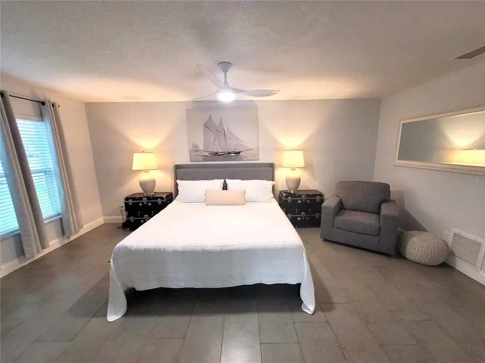 5717 SEABREEZE DRIVE Port Richey, FL 34668