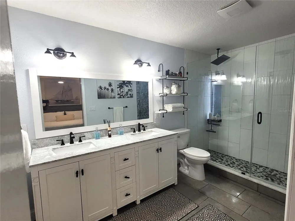 5717 SEABREEZE DRIVE Port Richey, FL 34668