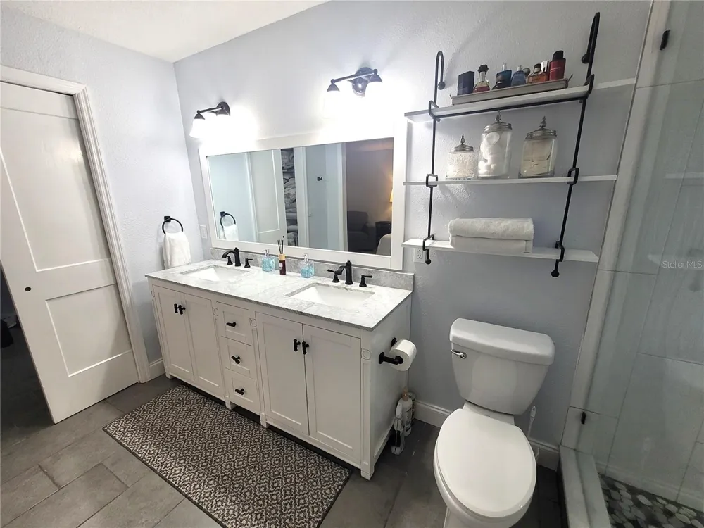 5717 SEABREEZE DRIVE Port Richey, FL 34668