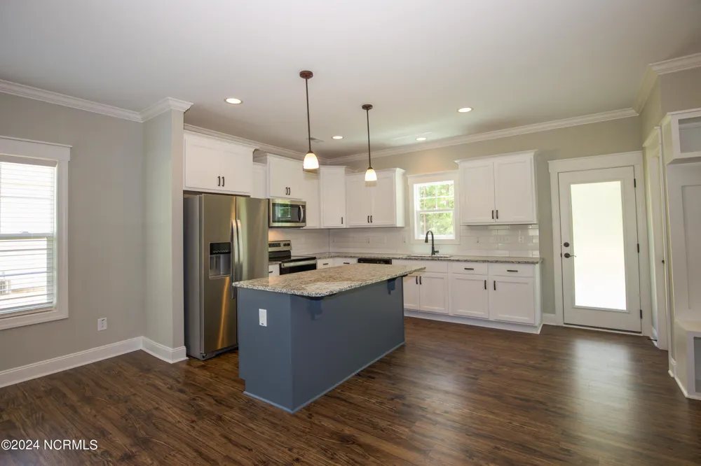 1021 Juniper Lake Road West End, NC 27376