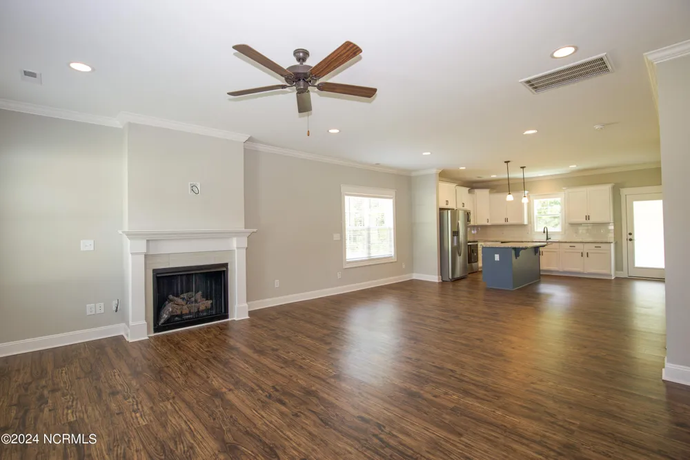 1021 Juniper Lake Road West End, NC 27376