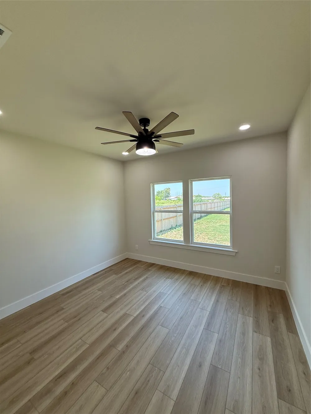 413 N Cleburne Whitney Rd Rio Vista, TX 76093