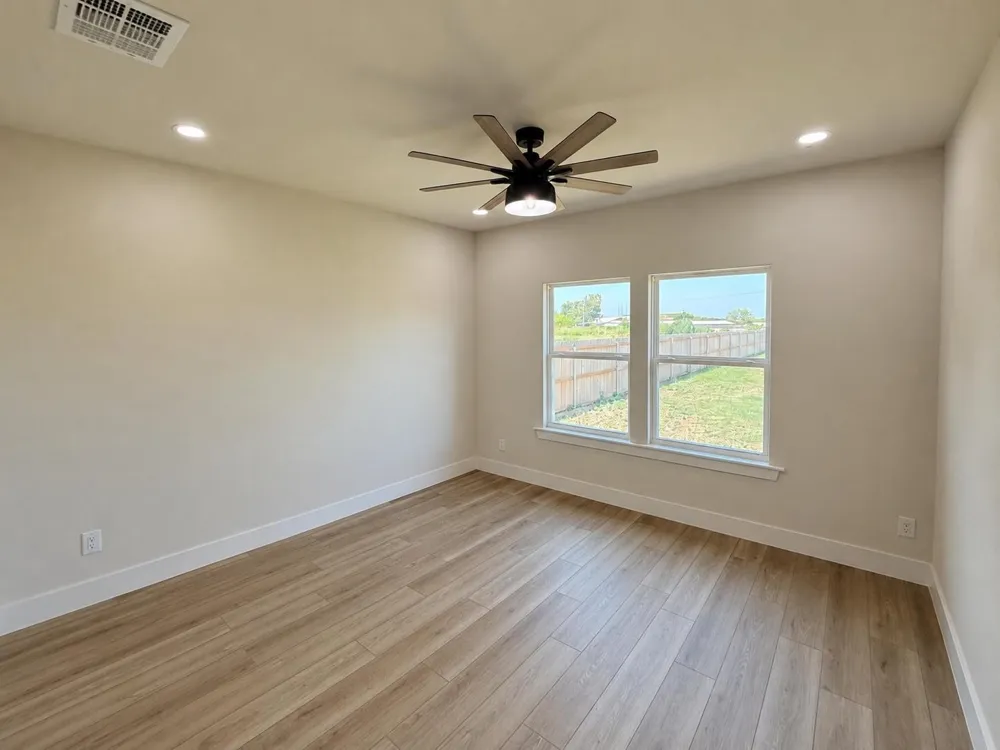 413 N Cleburne Whitney Rd Rio Vista, TX 76093