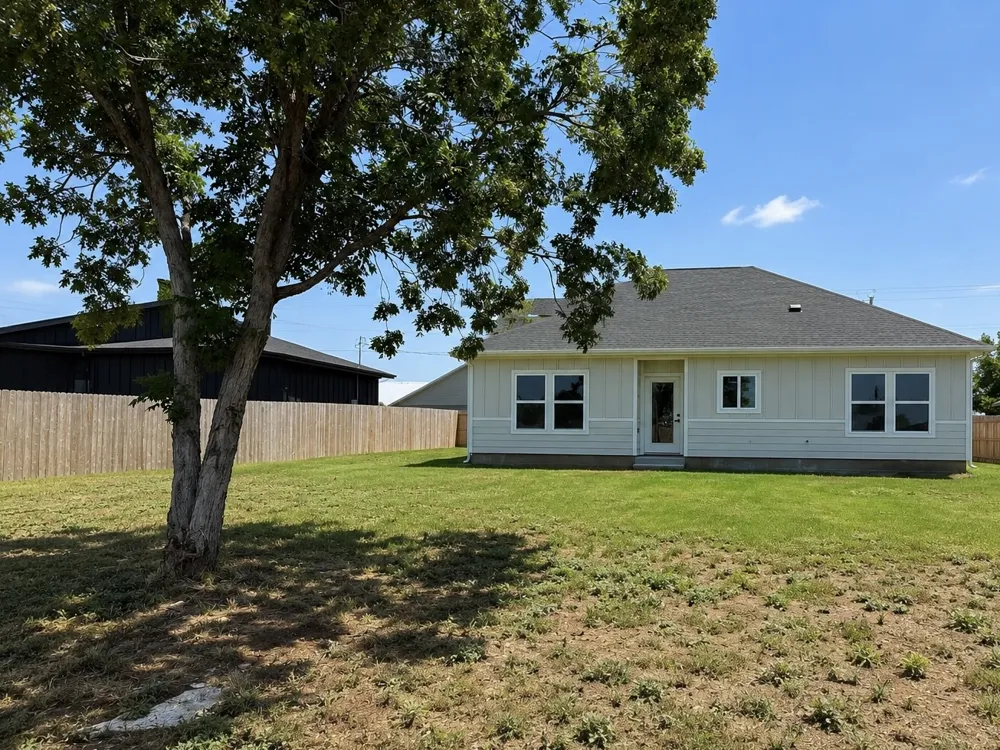 413 N Cleburne Whitney Rd Rio Vista, TX 76093