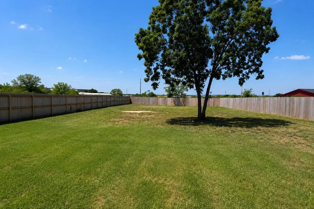 413 N Cleburne Whitney Rd Rio Vista, TX 76093