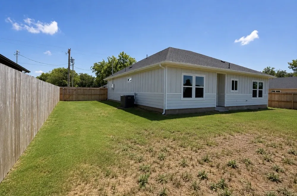 413 N Cleburne Whitney Rd Rio Vista, TX 76093