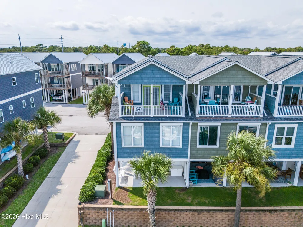 302 Vesta Court Surf City, NC 28445