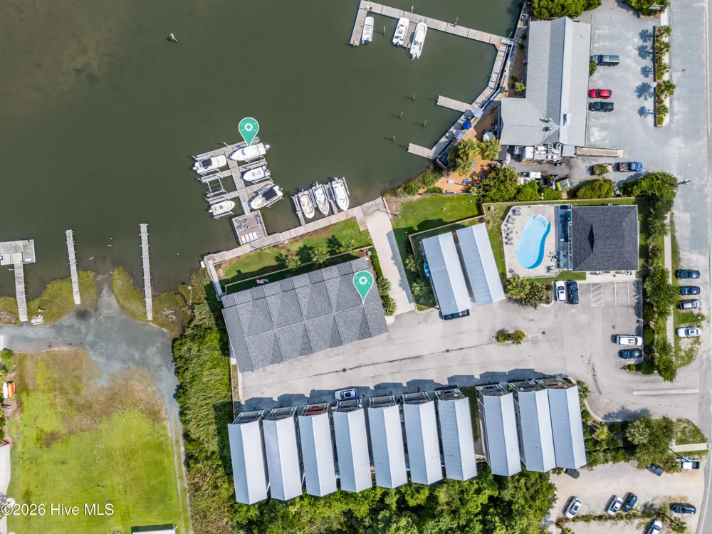 302 Vesta Court Surf City, NC 28445
