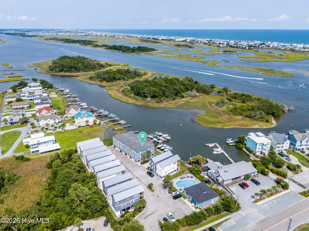 302 Vesta Court Surf City, NC 28445