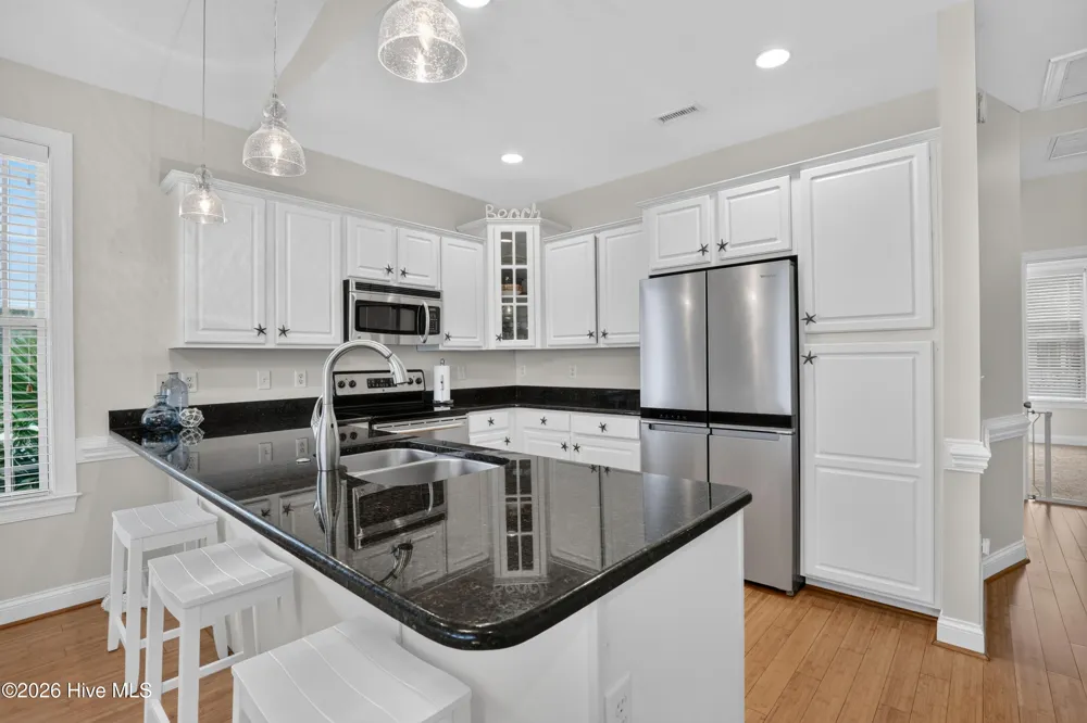 302 Vesta Court Surf City, NC 28445