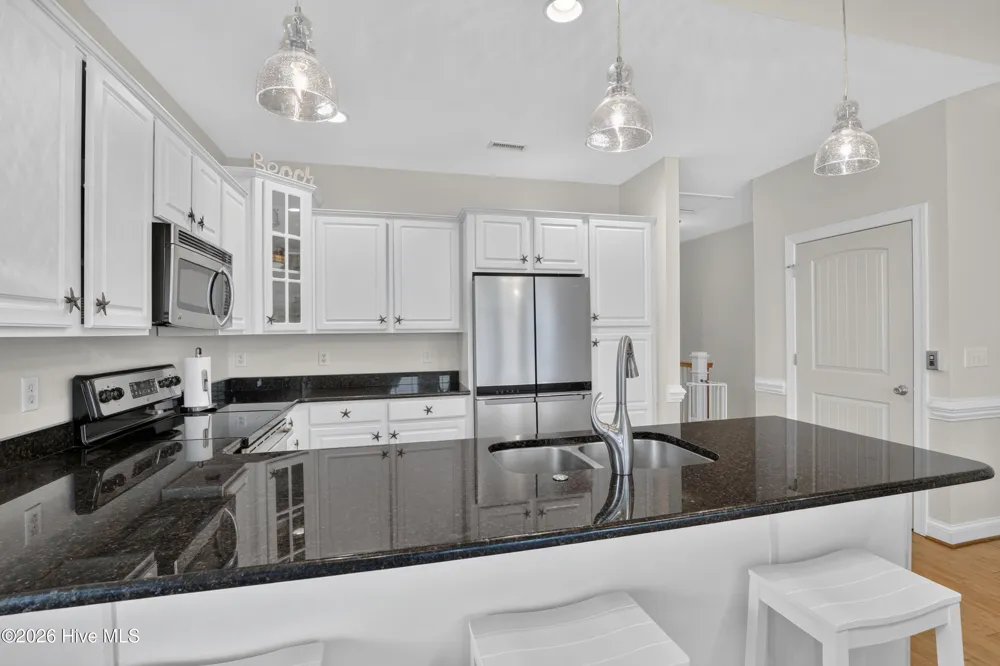 302 Vesta Court Surf City, NC 28445