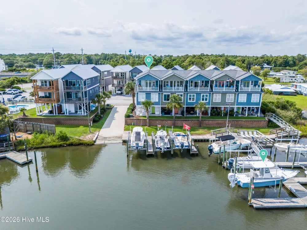302 Vesta Court Surf City, NC 28445