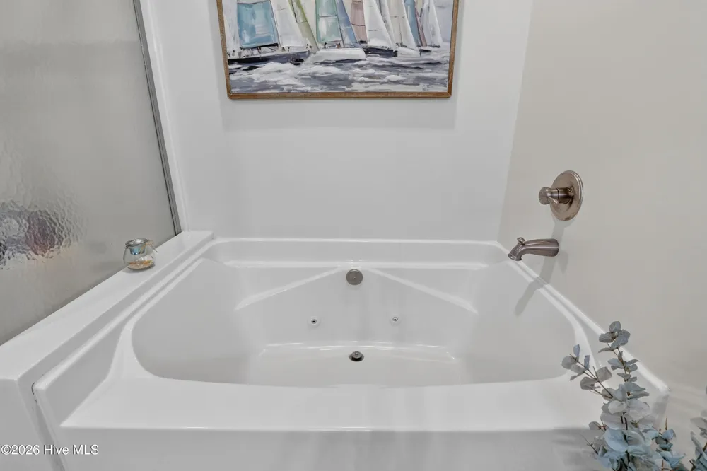 302 Vesta Court Surf City, NC 28445