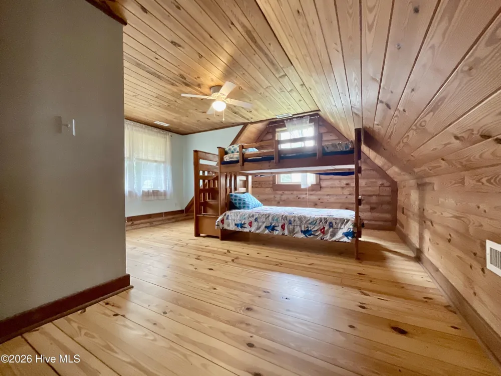 187 Launch Landing Road Moyock, NC 27958