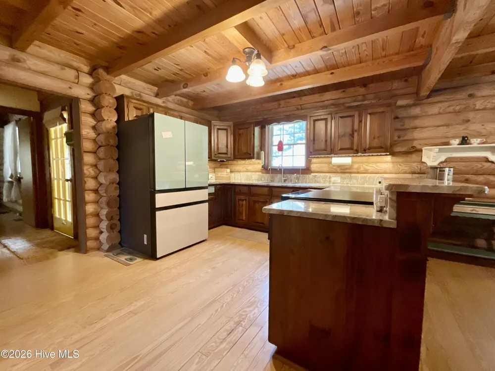 187 Launch Landing Road Moyock, NC 27958