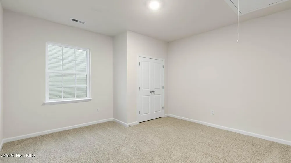 1094 Aviator Lane Ayden, NC 28513