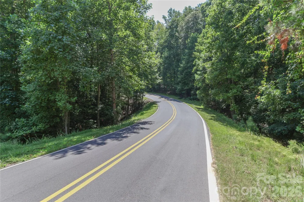 512 Kenway Loop Mooresville, NC 28117