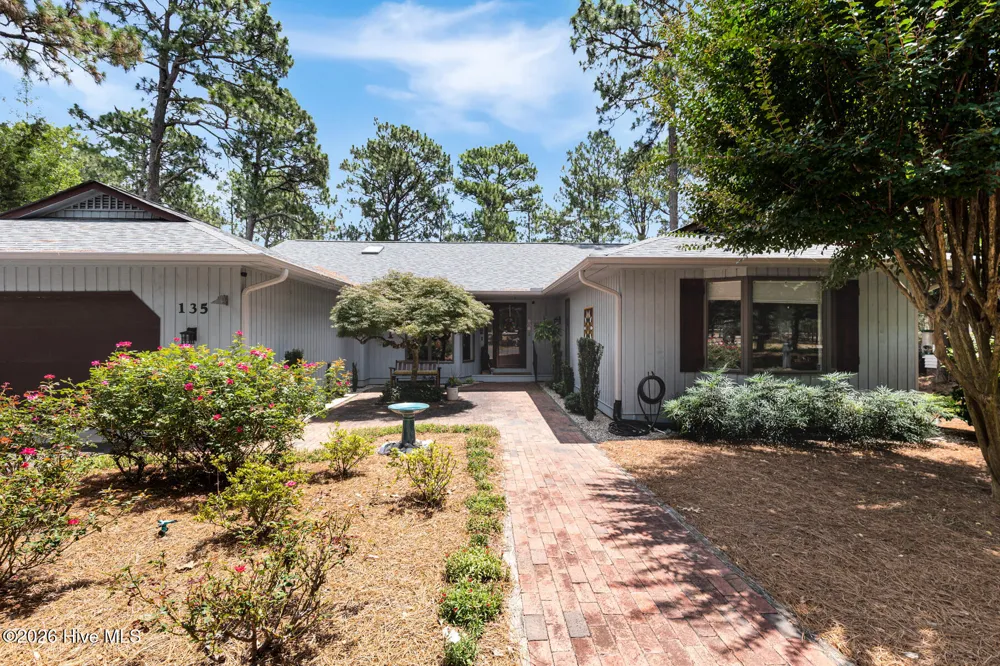 135 Devonshire Avenue W West End, NC 27376