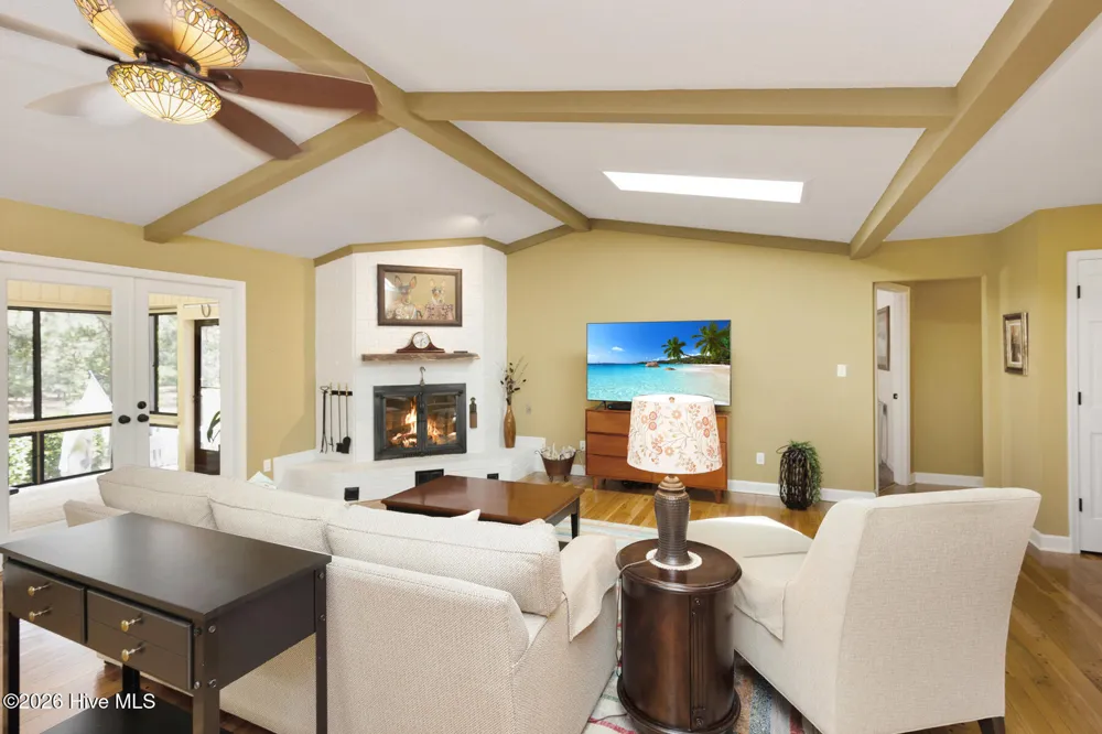 135 Devonshire Avenue W West End, NC 27376