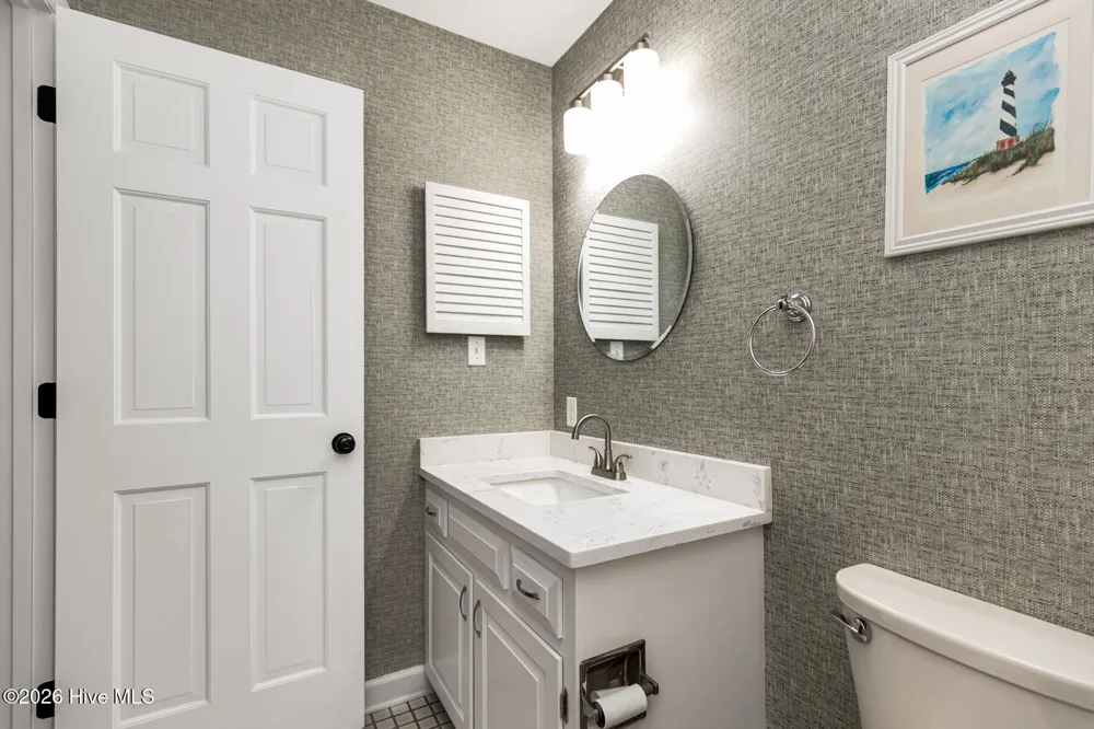 135 Devonshire Avenue W West End, NC 27376