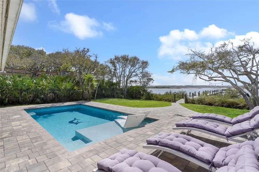 7101 MIDDLETON AVENUE St Augustine, FL 32080