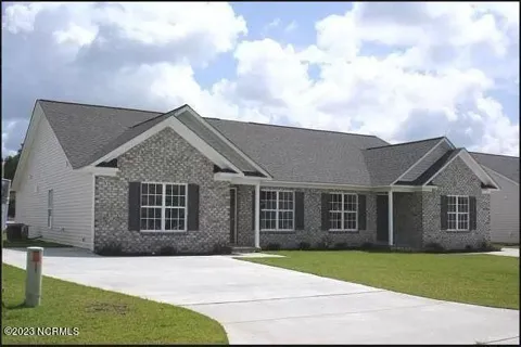 2532 Saddleback Drive #B