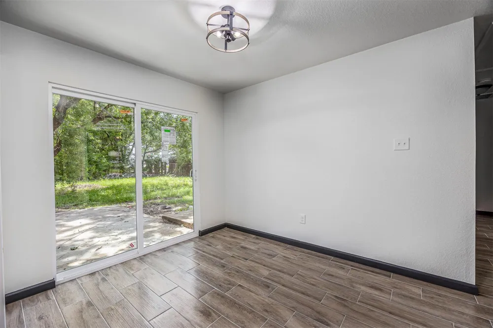 2915 Avenue O Nederland, TX 77627