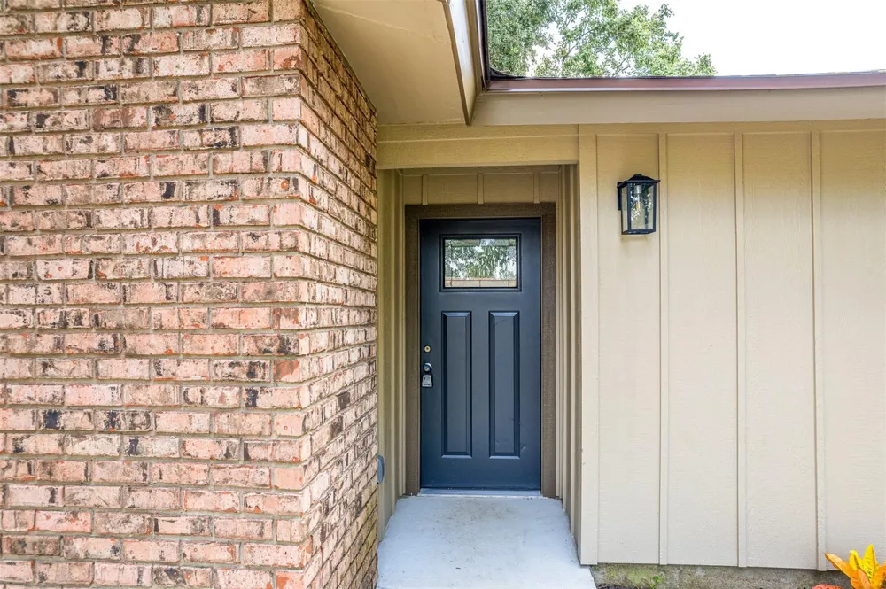 2915 Avenue O Nederland, TX 77627