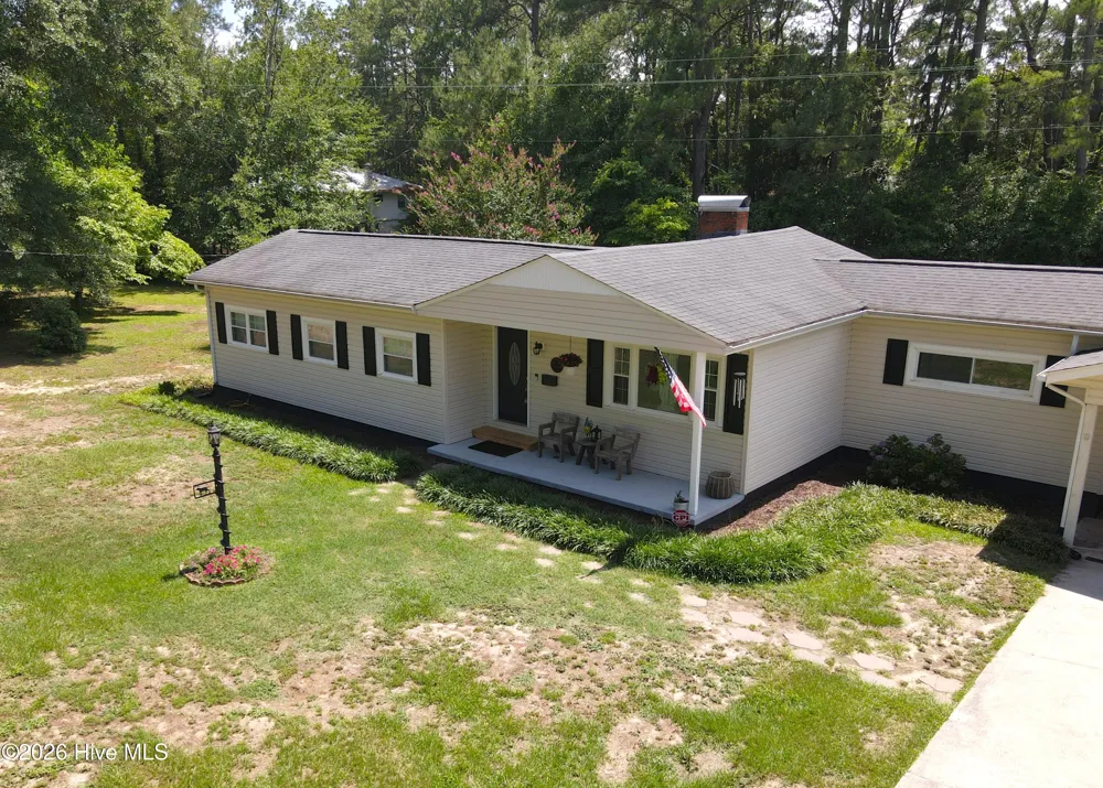 202 Walnut Avenue Hamlet, NC 28345