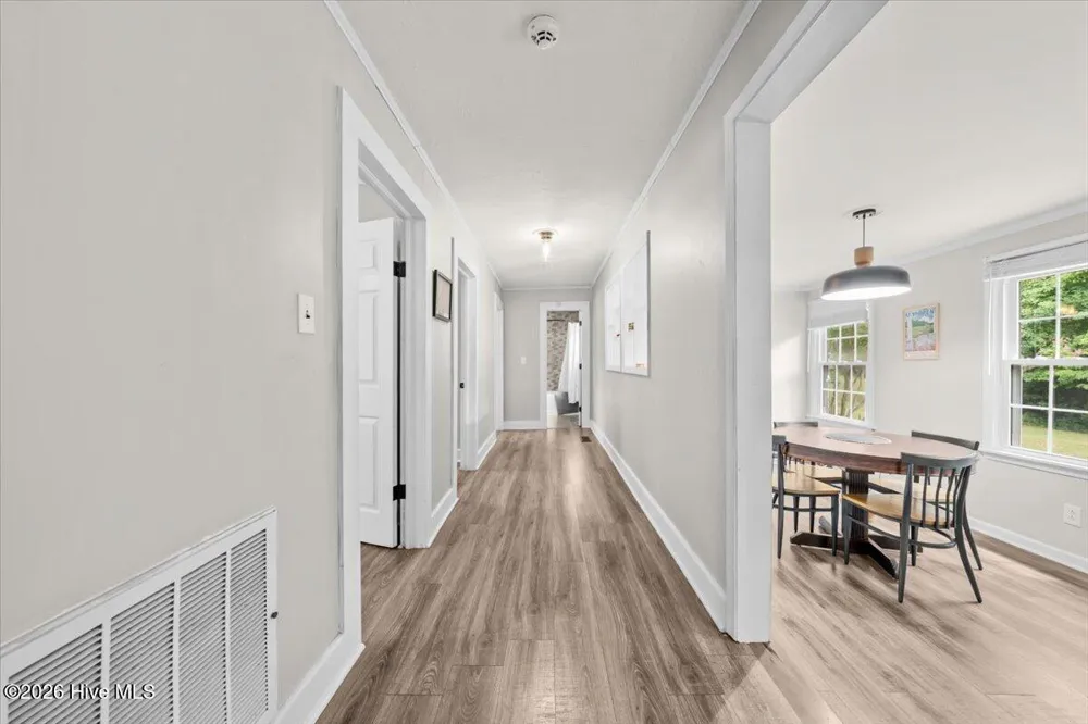 202 Walnut Avenue Hamlet, NC 28345