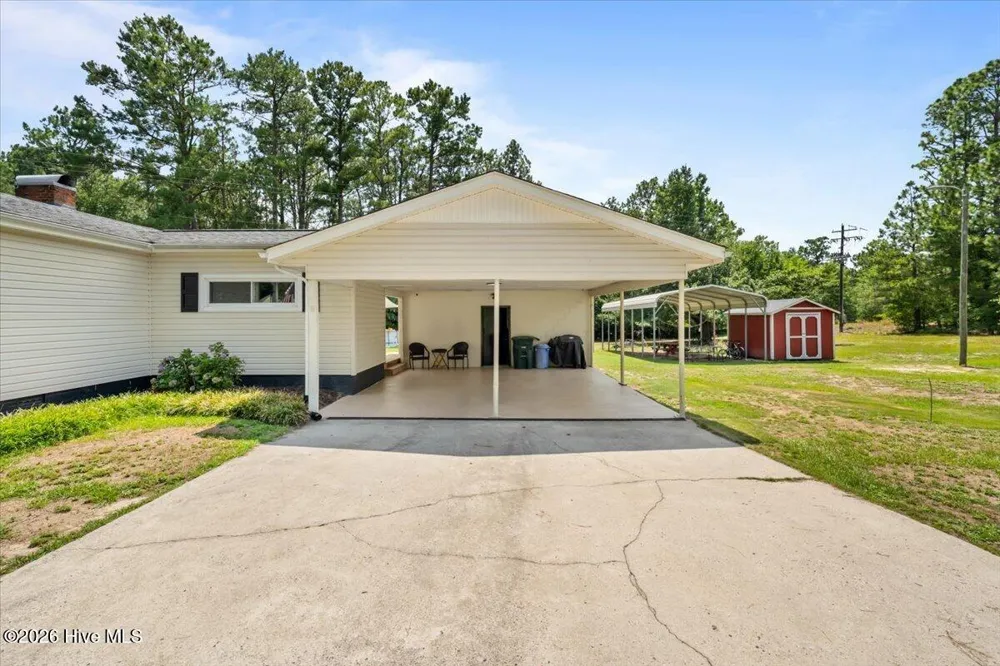 202 Walnut Avenue Hamlet, NC 28345