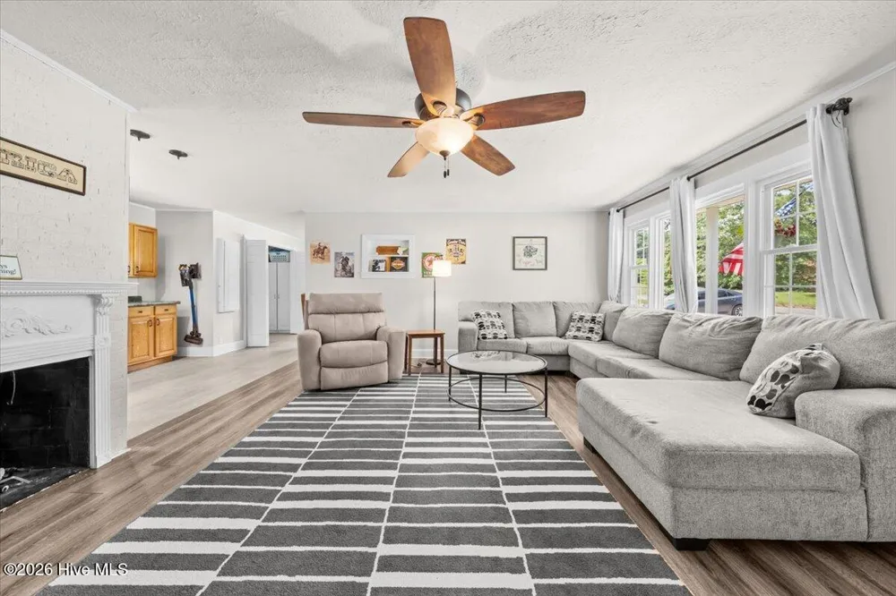 202 Walnut Avenue Hamlet, NC 28345