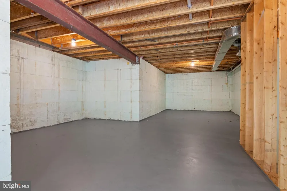 416 MILL SWAMP ROAD Edgewater, MD 21037