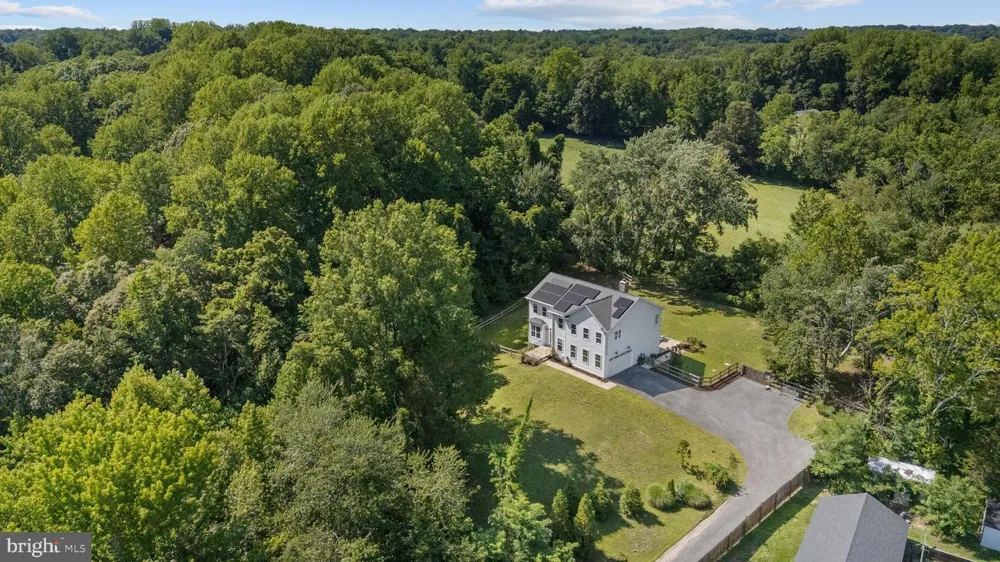 416 MILL SWAMP ROAD Edgewater, MD 21037