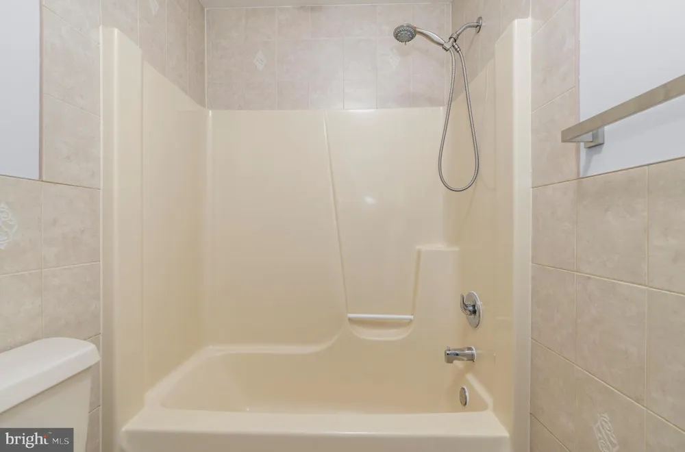 1364 JAY ROAD Eldersburg, MD 21784